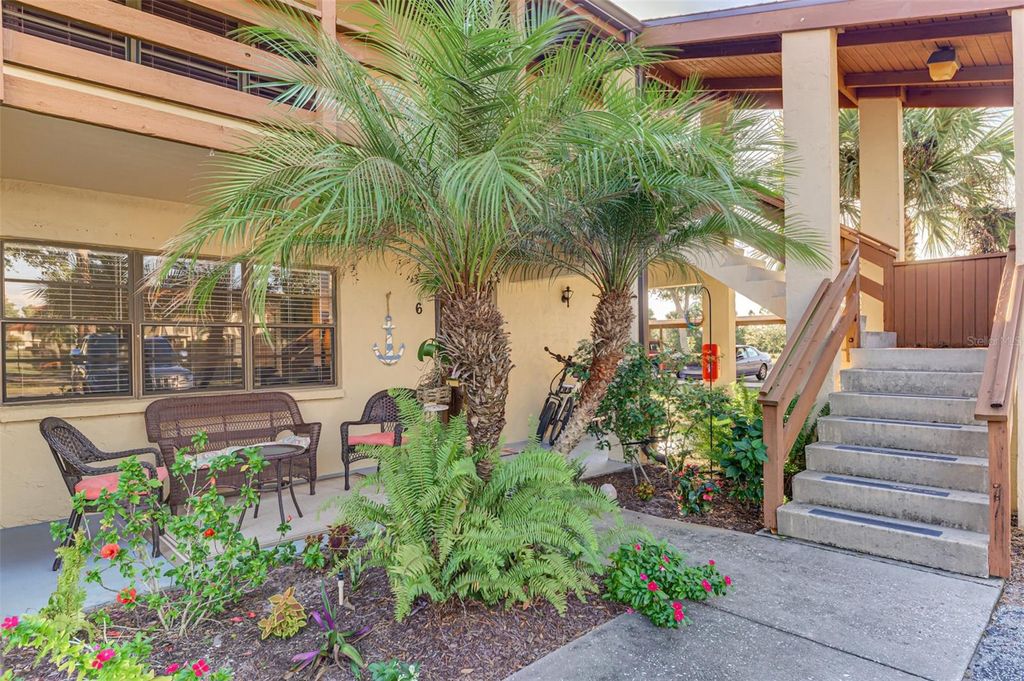 Photo of 10 Quails Run Boulevard #6, Englewood, FL 34223 (MLS # N6141573)