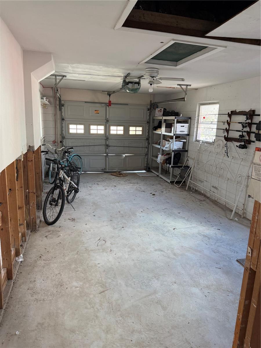 ST PETERSBURG BEACH REP - Residential