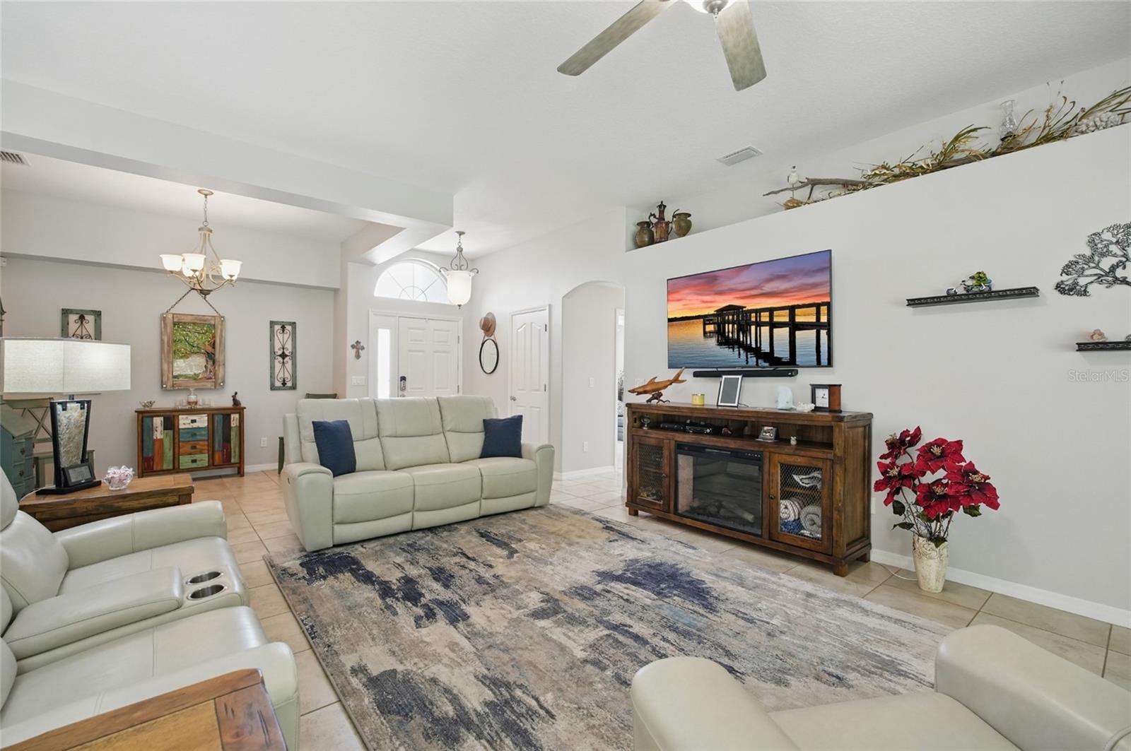 3378 LEONARDO LANE