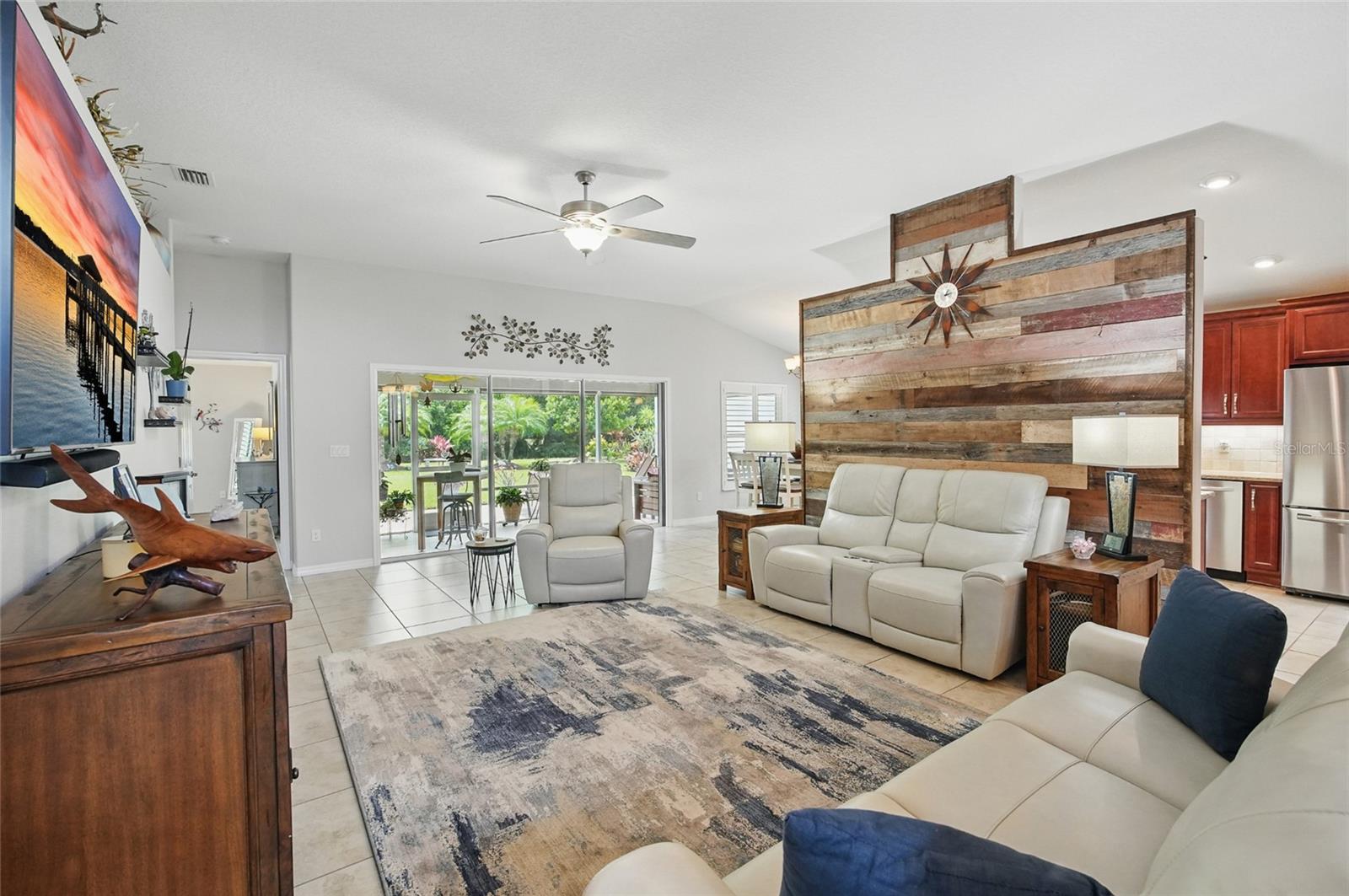 3378 LEONARDO LANE