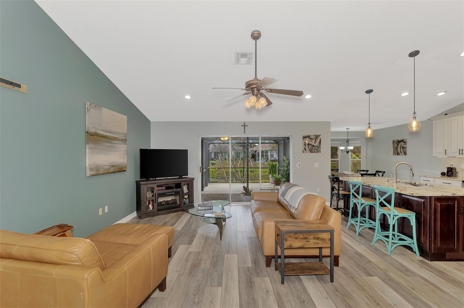 CHESTNUT CREEK LAKES OF - Residential