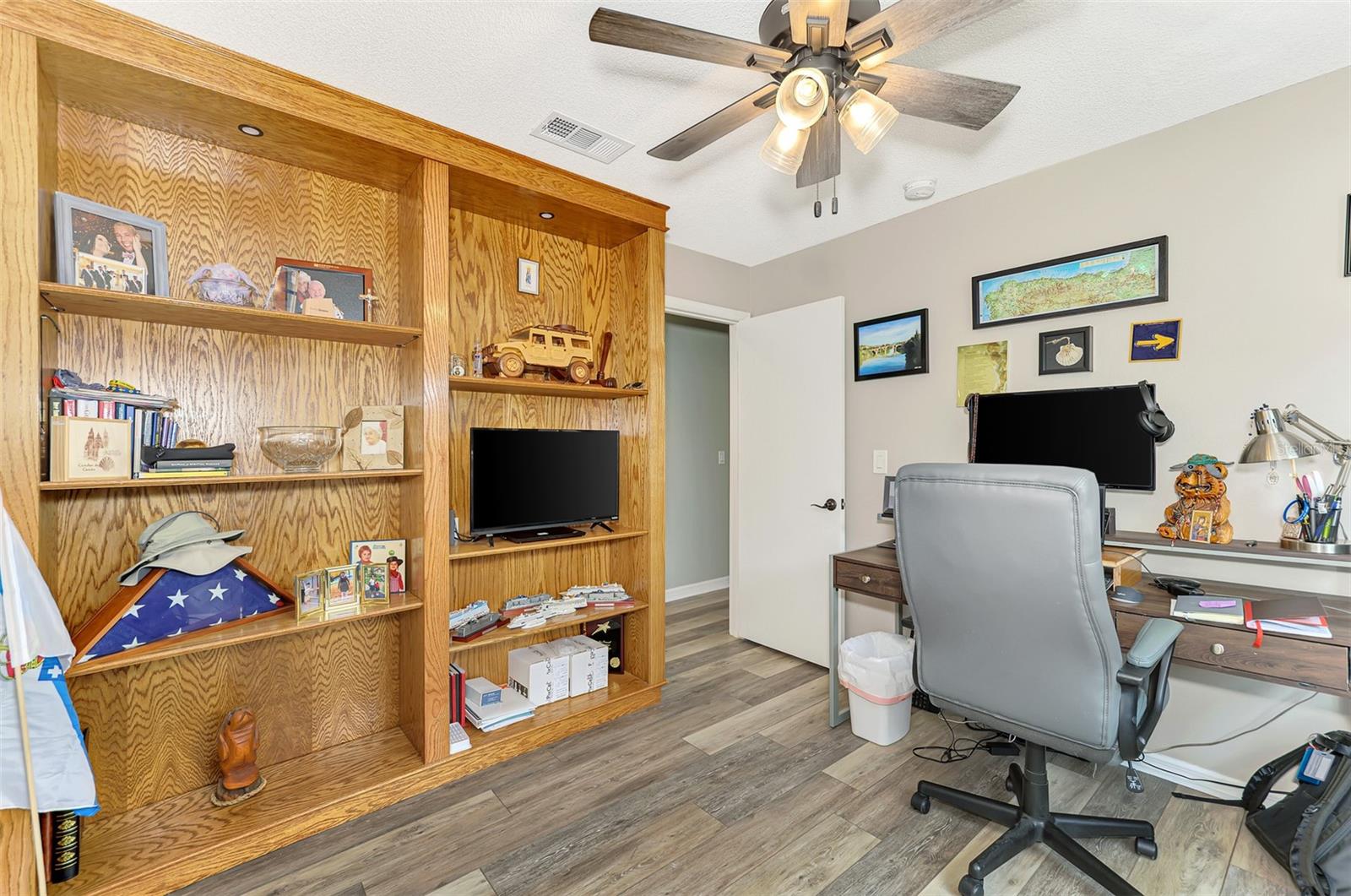 CHESTNUT CREEK LAKES OF - Residential