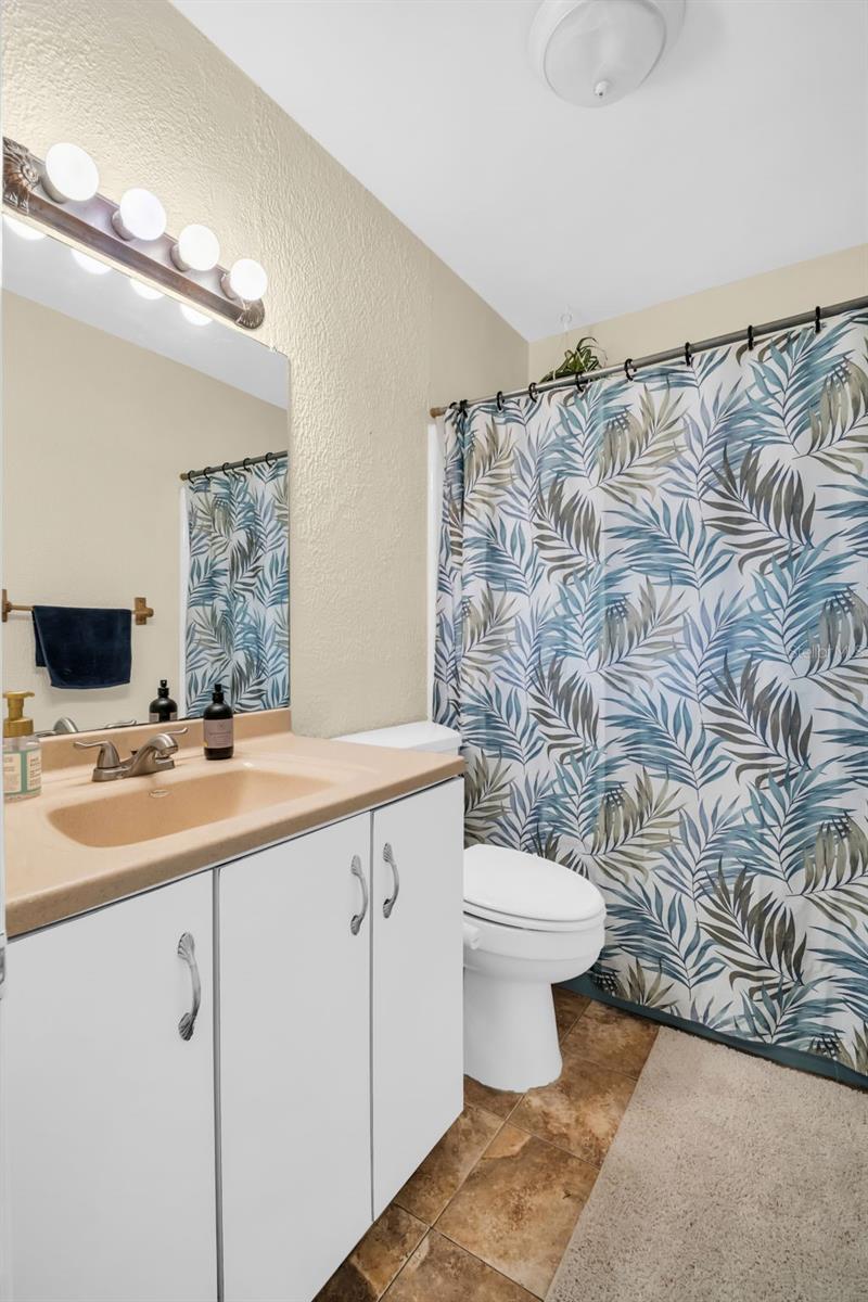 LOFTY PINE ESTATES 1ST ADD - Residential