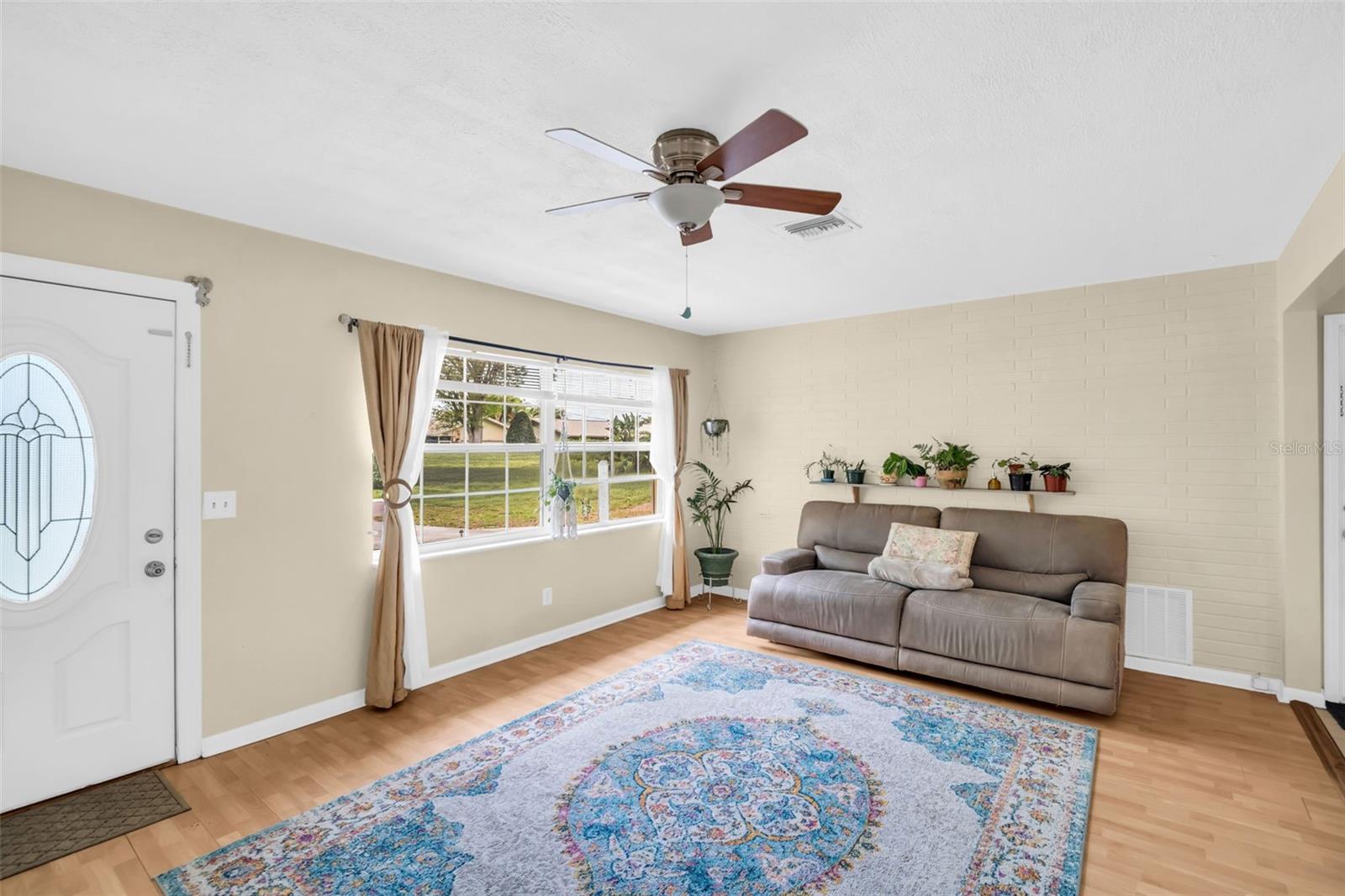 LOFTY PINE ESTATES 1ST ADD - Residential