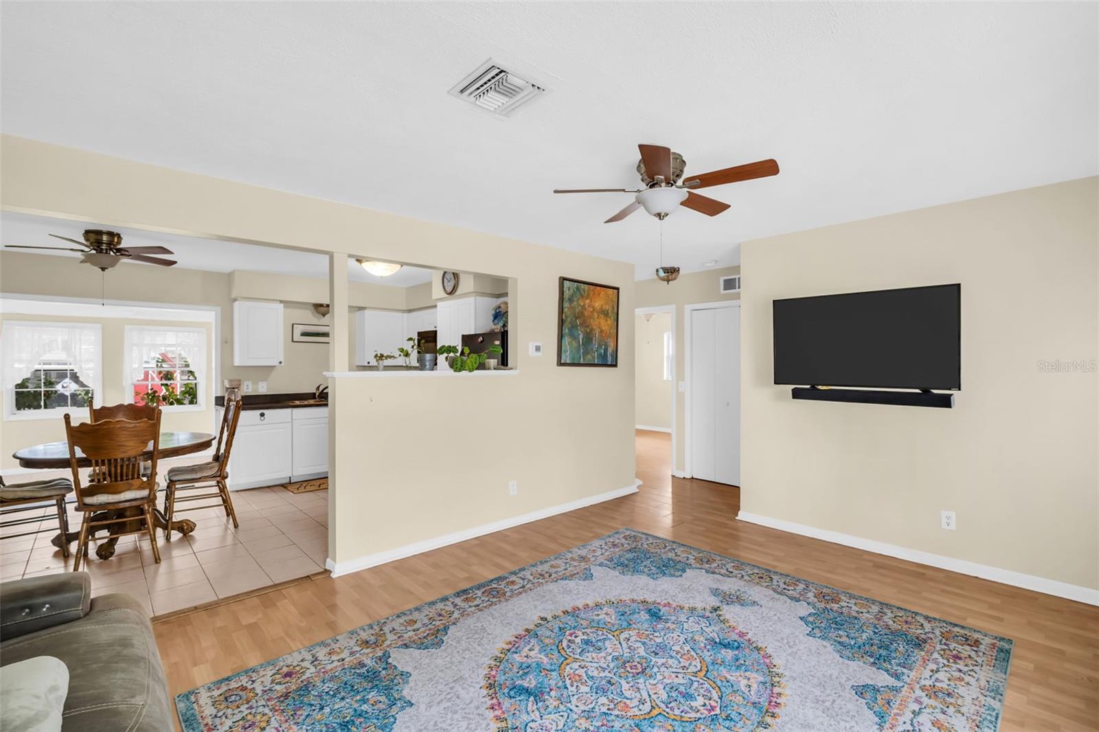 LOFTY PINE ESTATES 1ST ADD - Residential