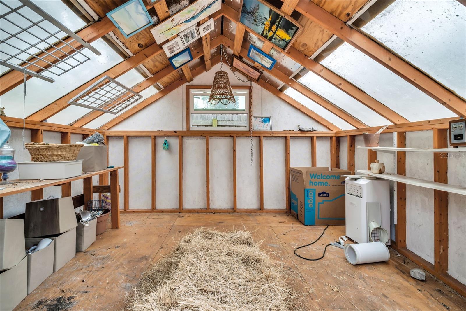 LOFTY PINE ESTATES 1ST ADD - Residential