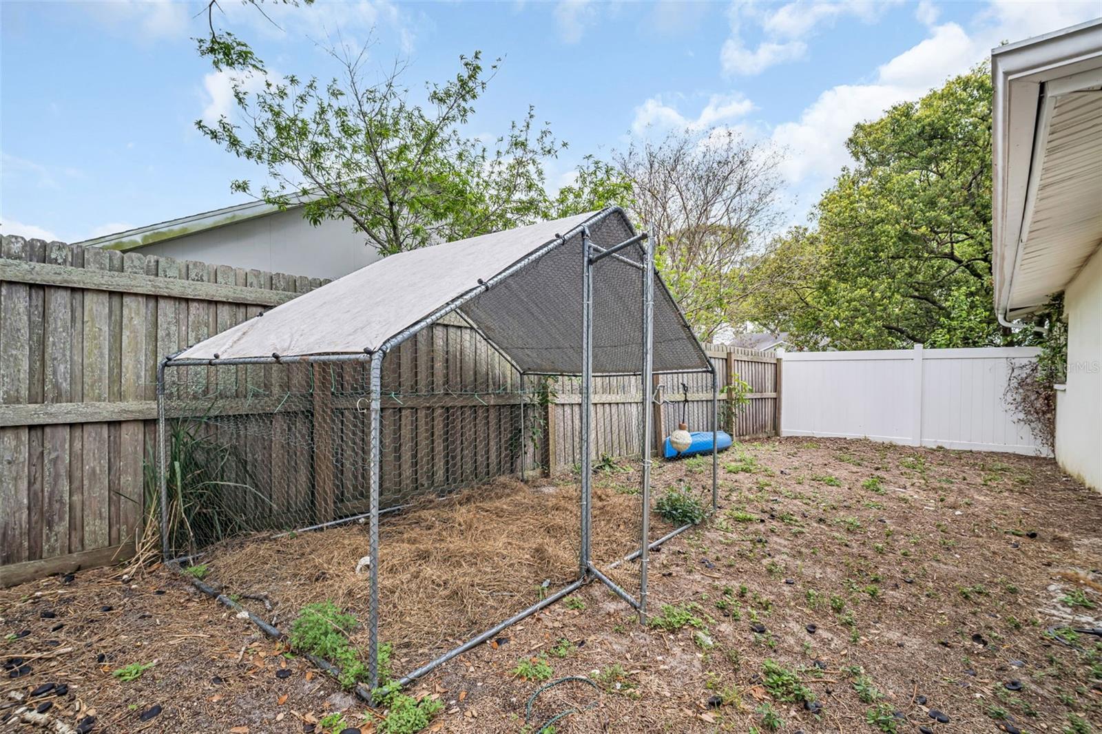 LOFTY PINE ESTATES 1ST ADD - Residential