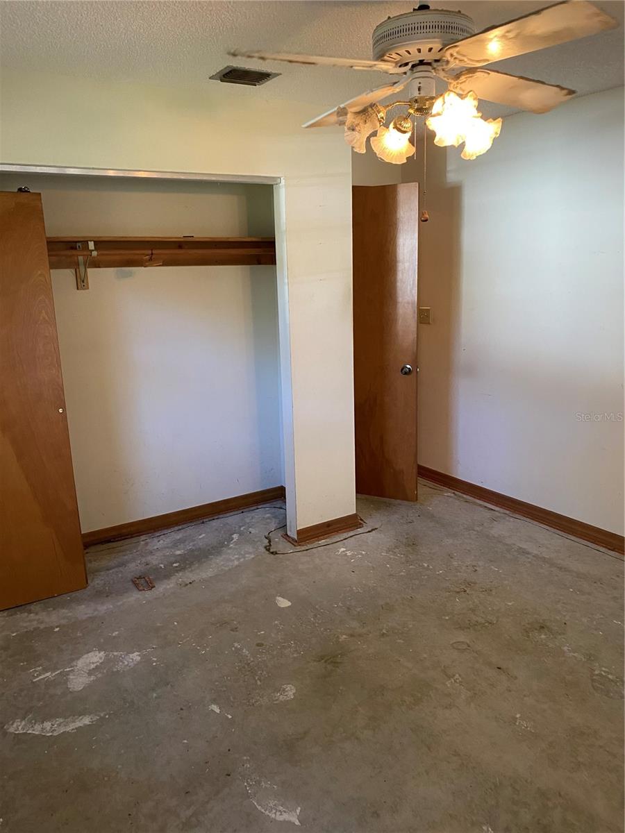 THE PINES - Residential