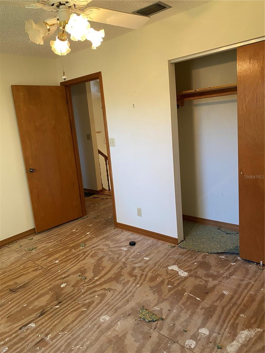 THE PINES - Residential