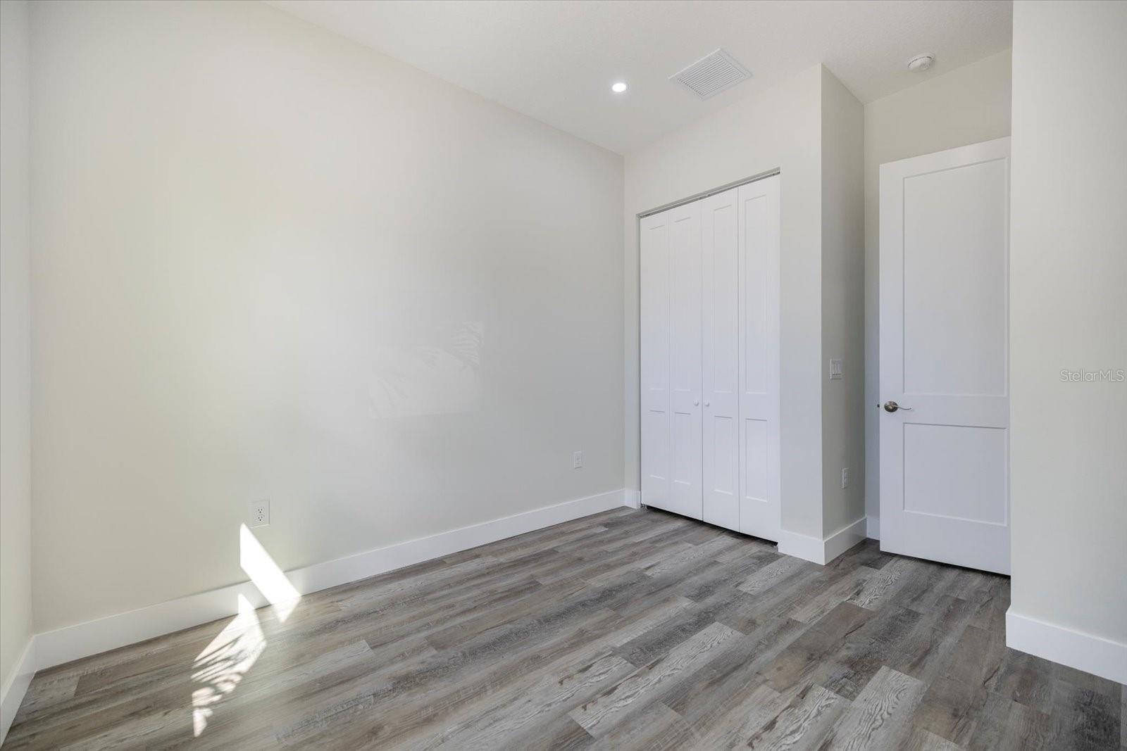 SARASOTA SPGS - Residential