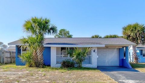 Photo of 22 Palm Drive, Ormond Beach, FL 32176 (MLS # S5144787)