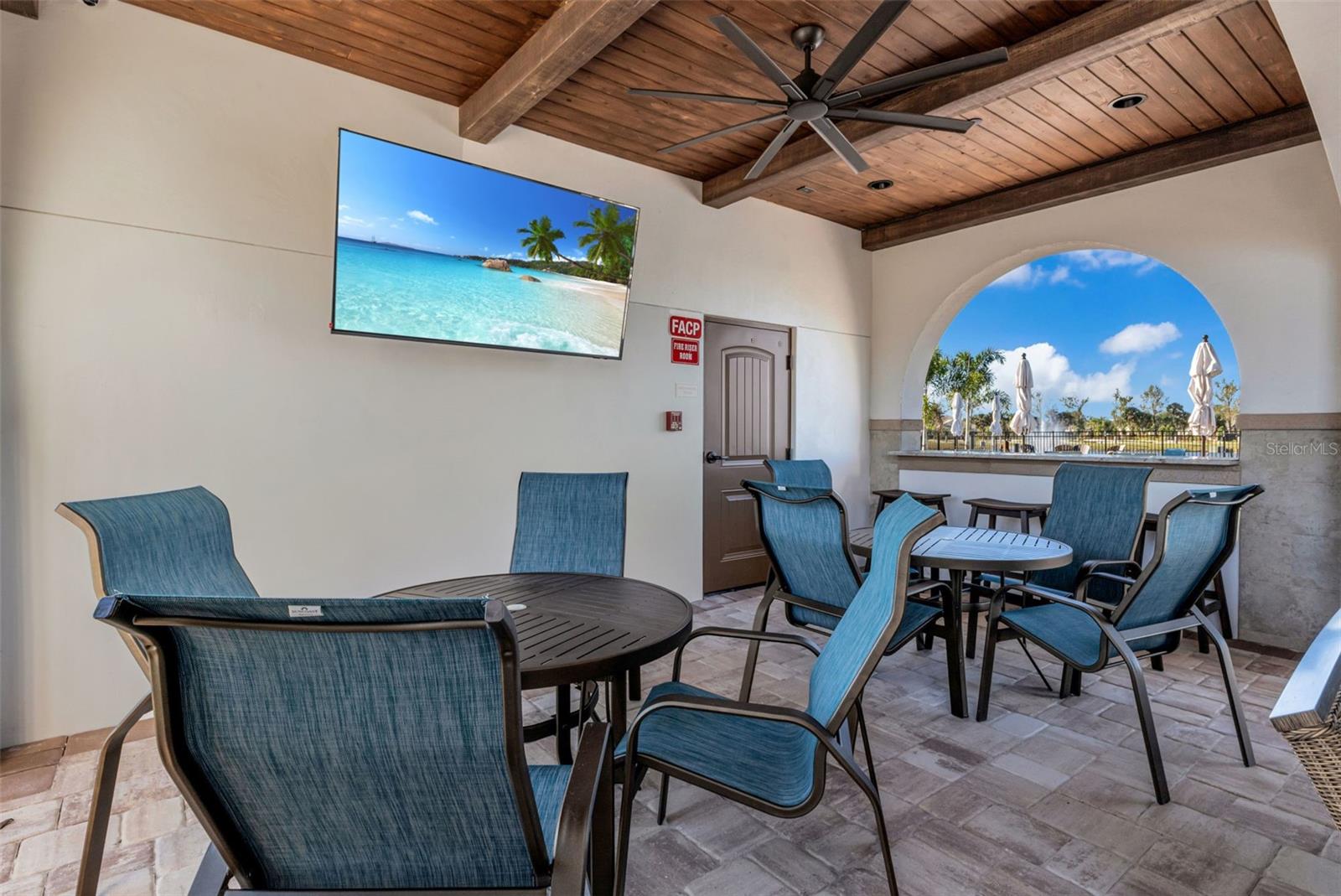 SOLANA COTTAGE RESORT - Residential