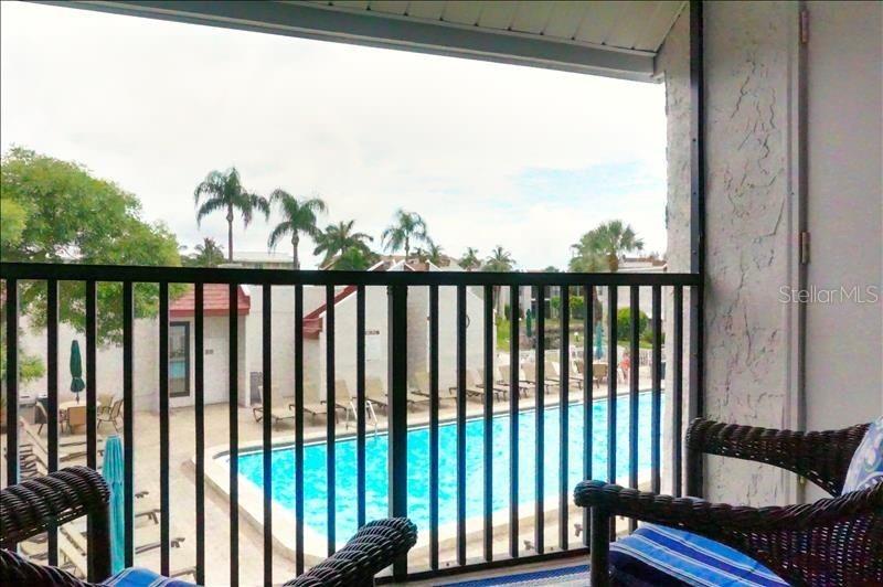 RUNAWAY BAY - Residential