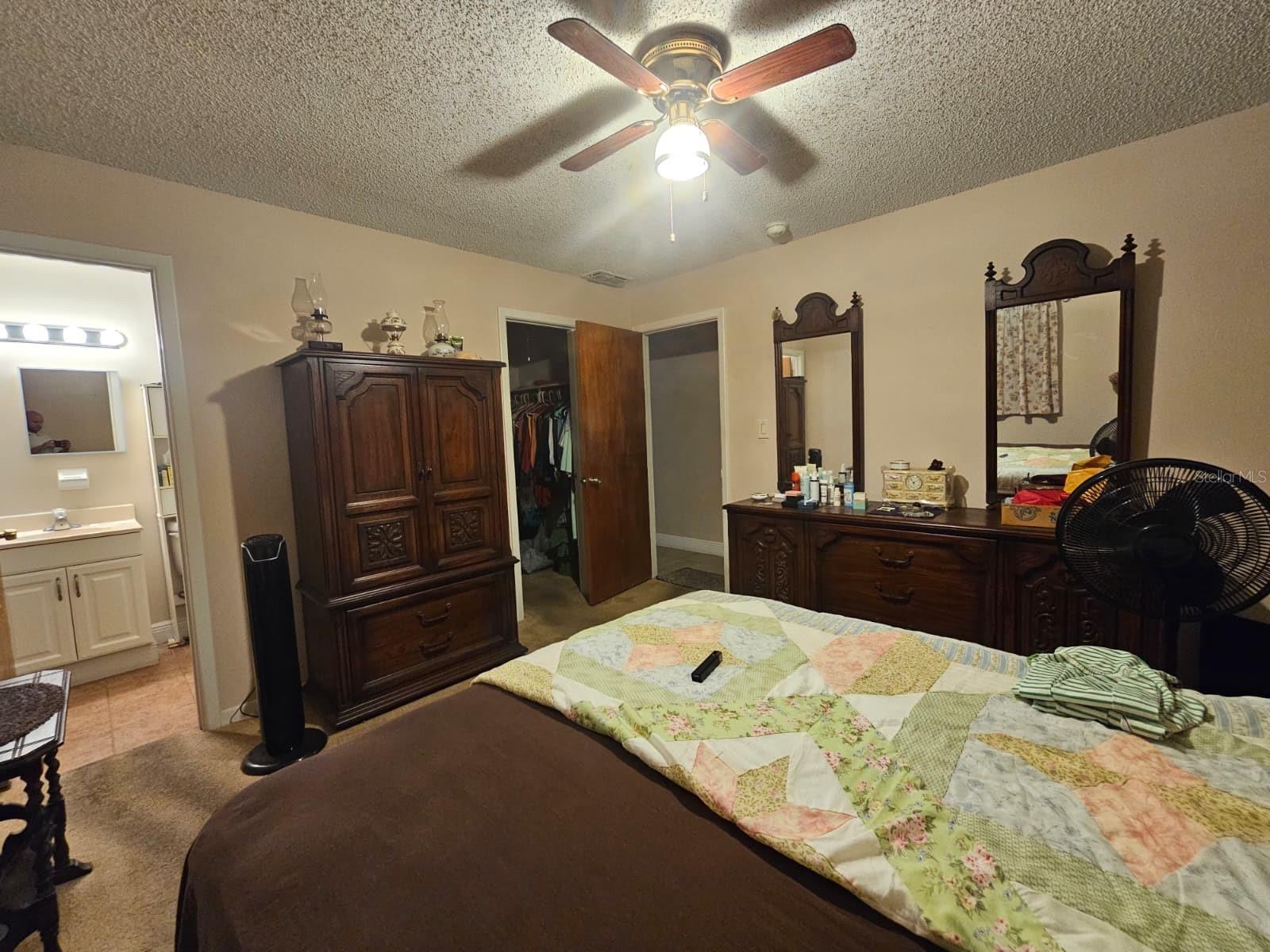 MALIBU GROVES TENTH ADD - Residential