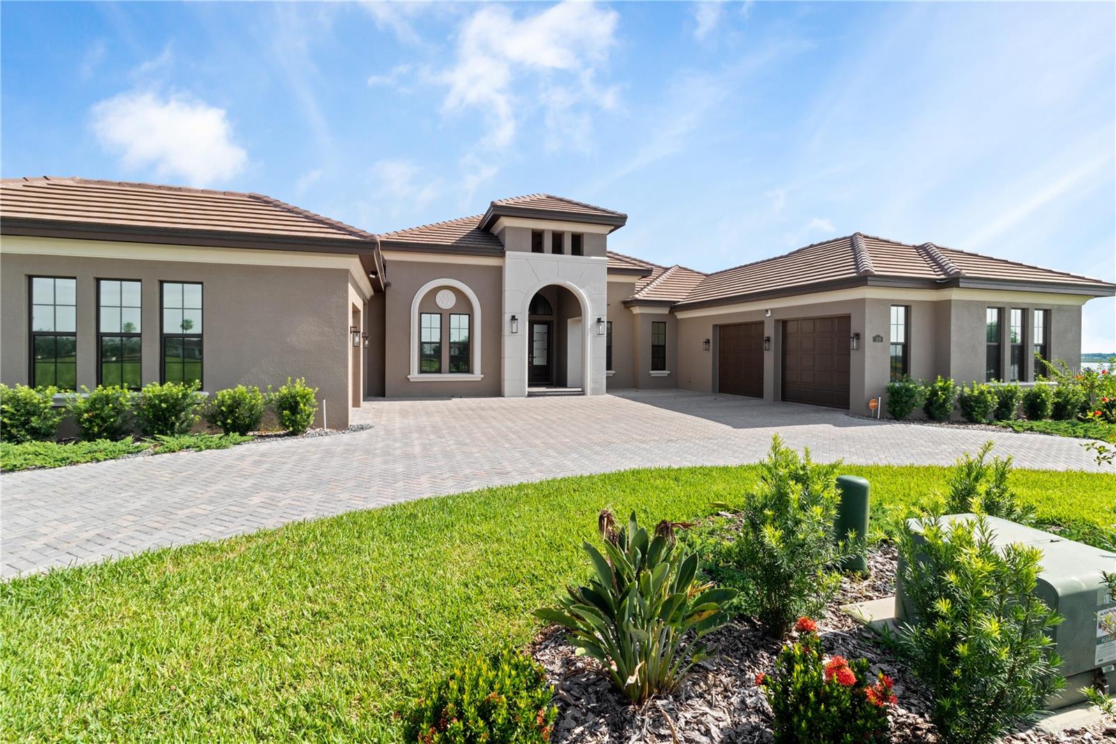 209 PINE LILLY COURT