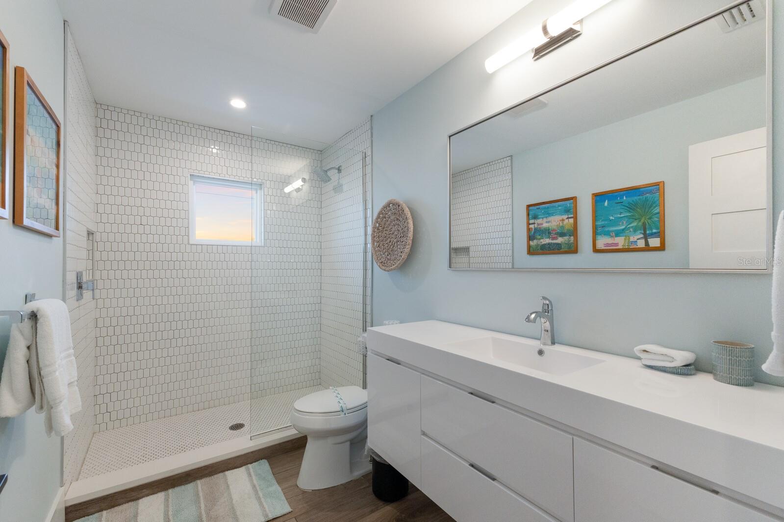 WEST WIND SHORES - Residential