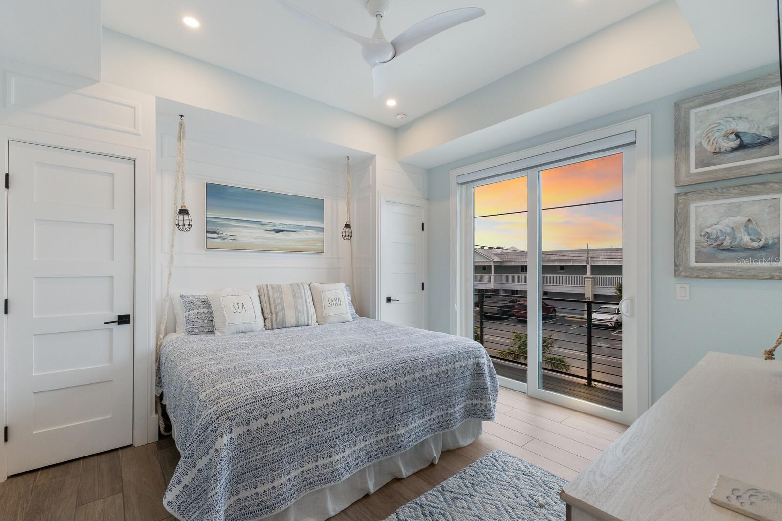 WEST WIND SHORES - Residential