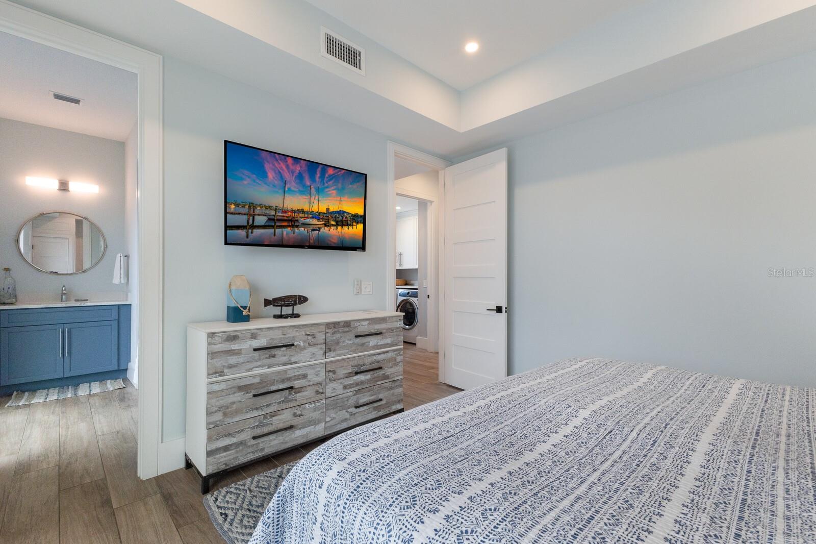 WEST WIND SHORES - Residential