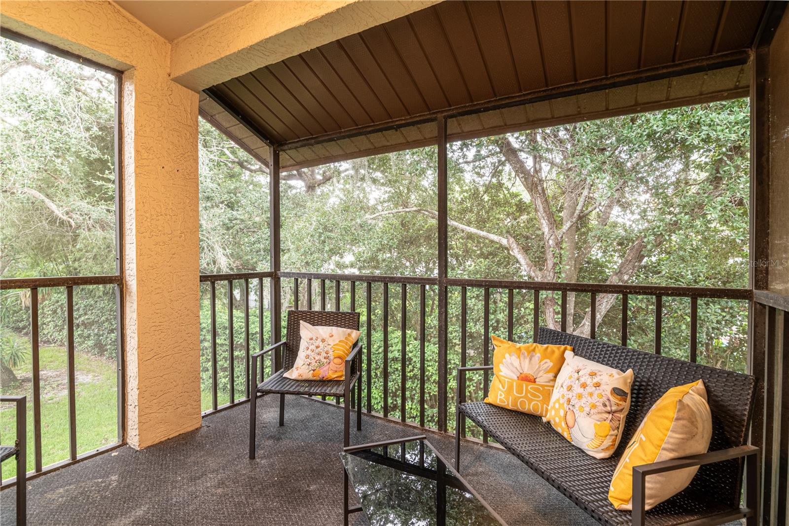 YORKTOWN AT BEACON PLACE - Residential