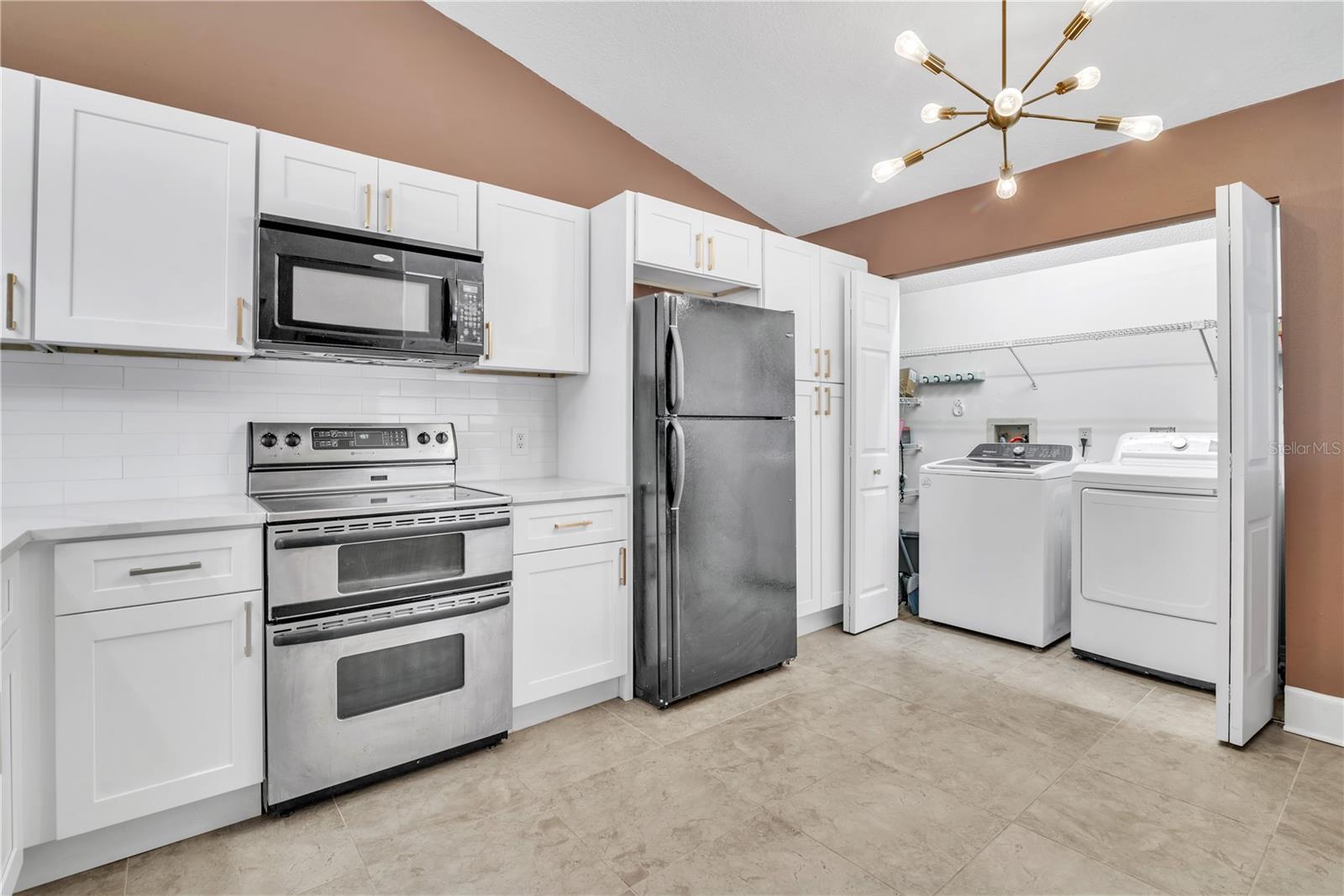 YORKTOWN AT BEACON PLACE - Residential