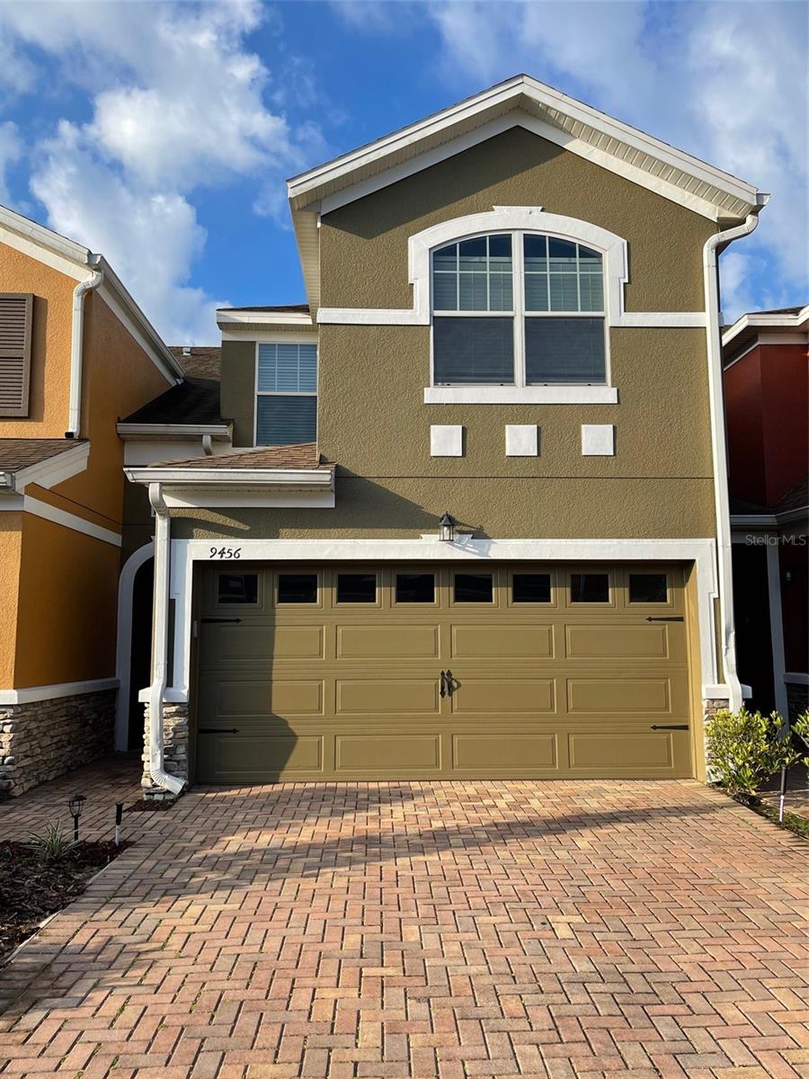 View ORLANDO, FL 32832 townhome