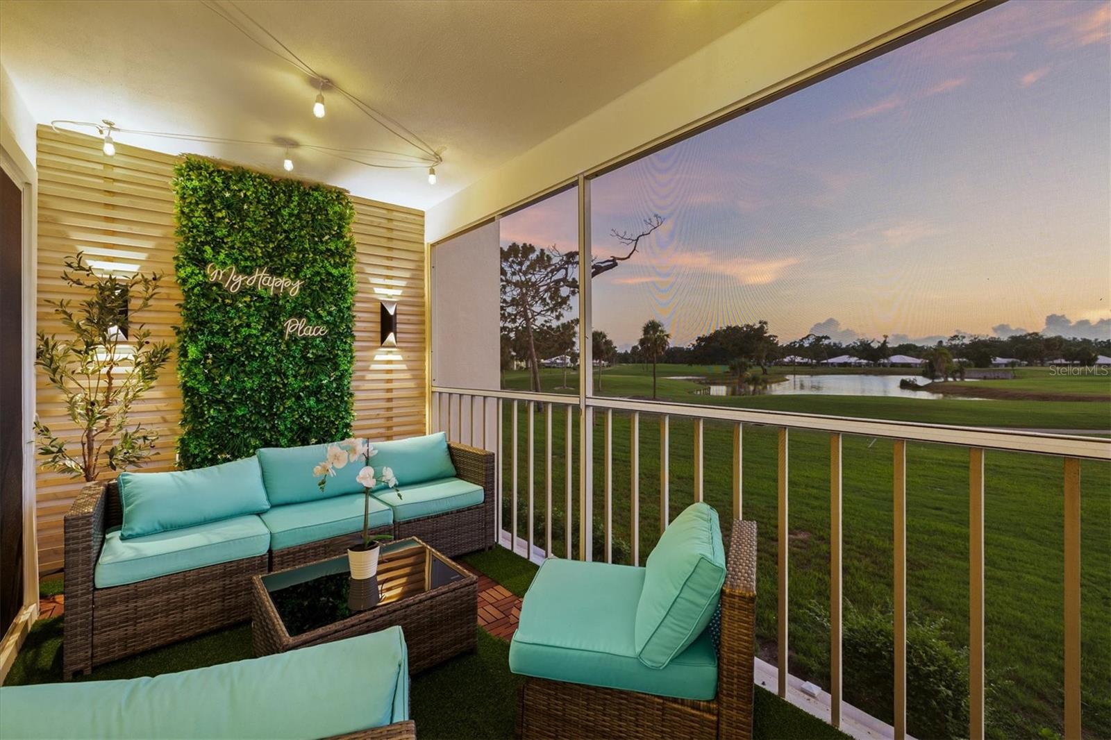 FARMINGTON VISTAS - Residential