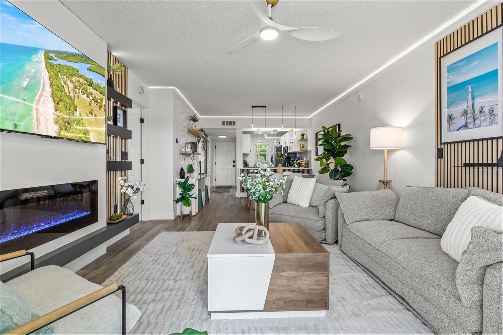 FARMINGTON VISTAS - Residential