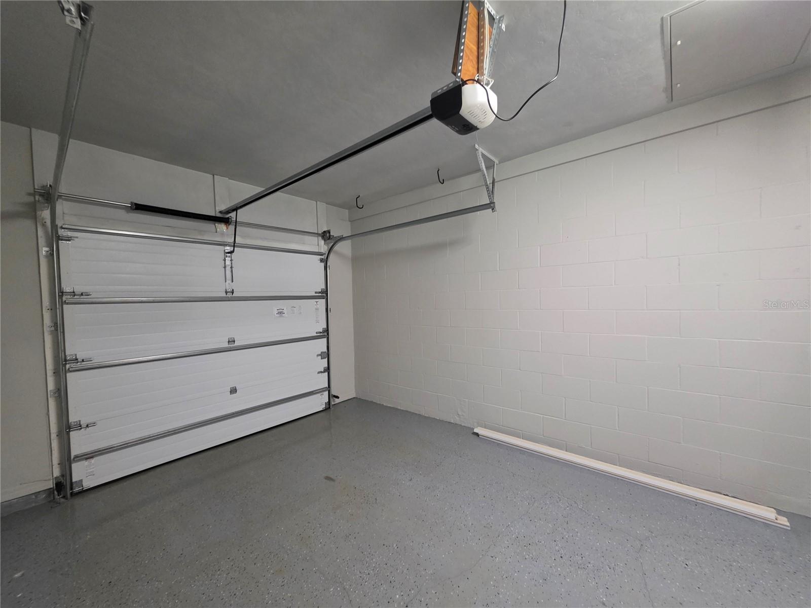 GREENS CONDOS AT WEST END - Residential