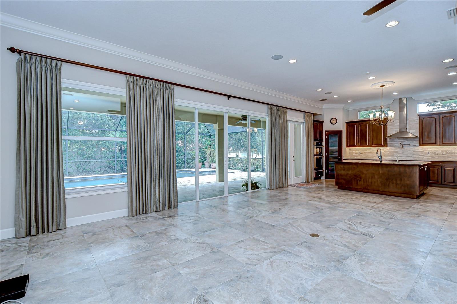 ARBOR RESERVE ESTATES - Residential