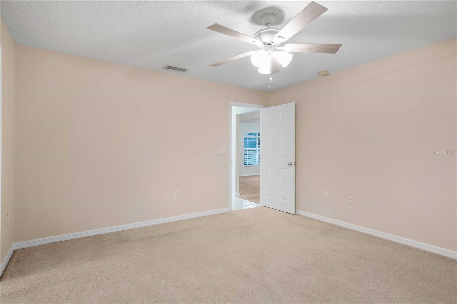 INVERNESS HLNDS UN #9 - Residential