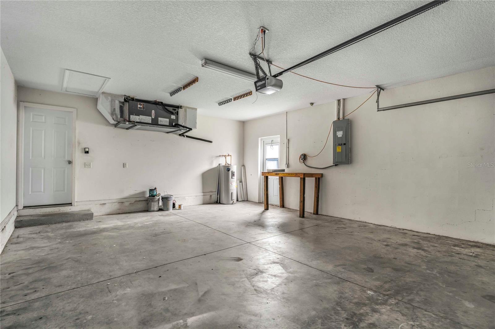 INVERNESS HLNDS UN #9 - Residential