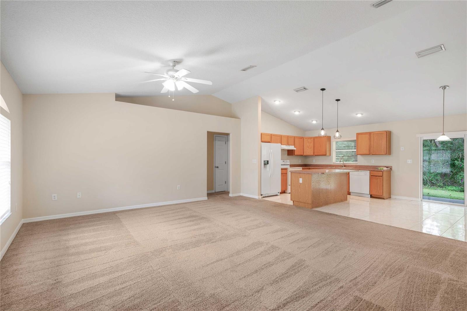 INVERNESS HLNDS UN #9 - Residential