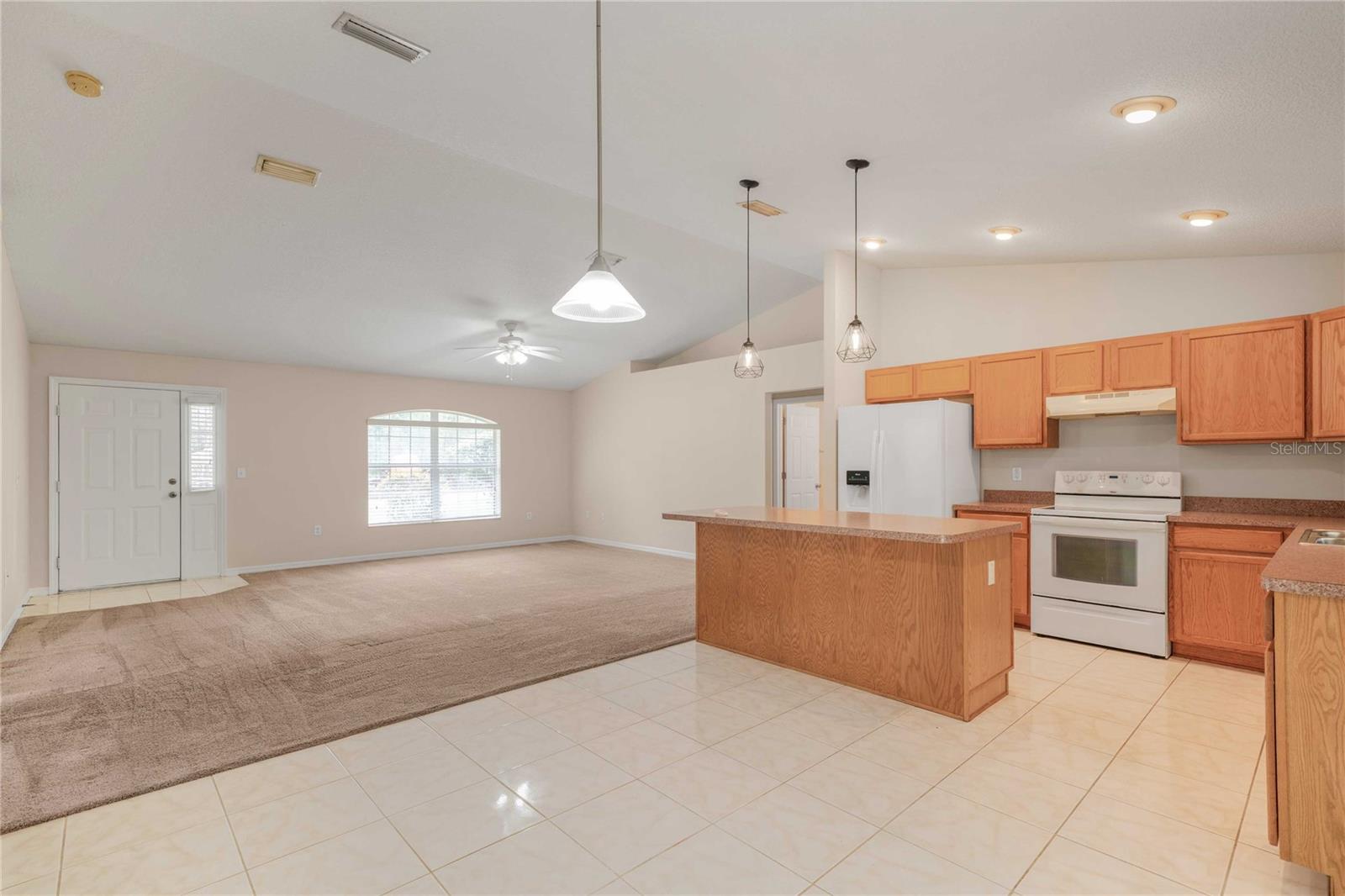 INVERNESS HLNDS UN #9 - Residential