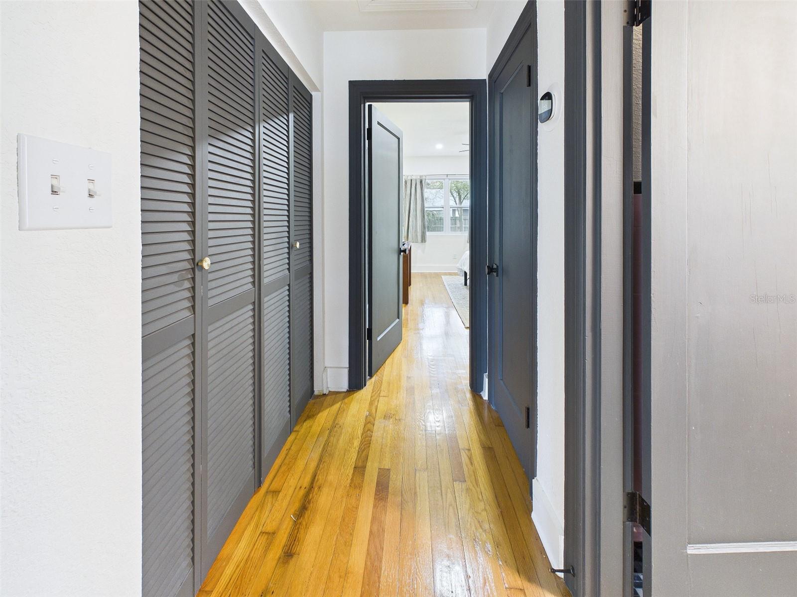 MANOR HEIGHTS - Residential