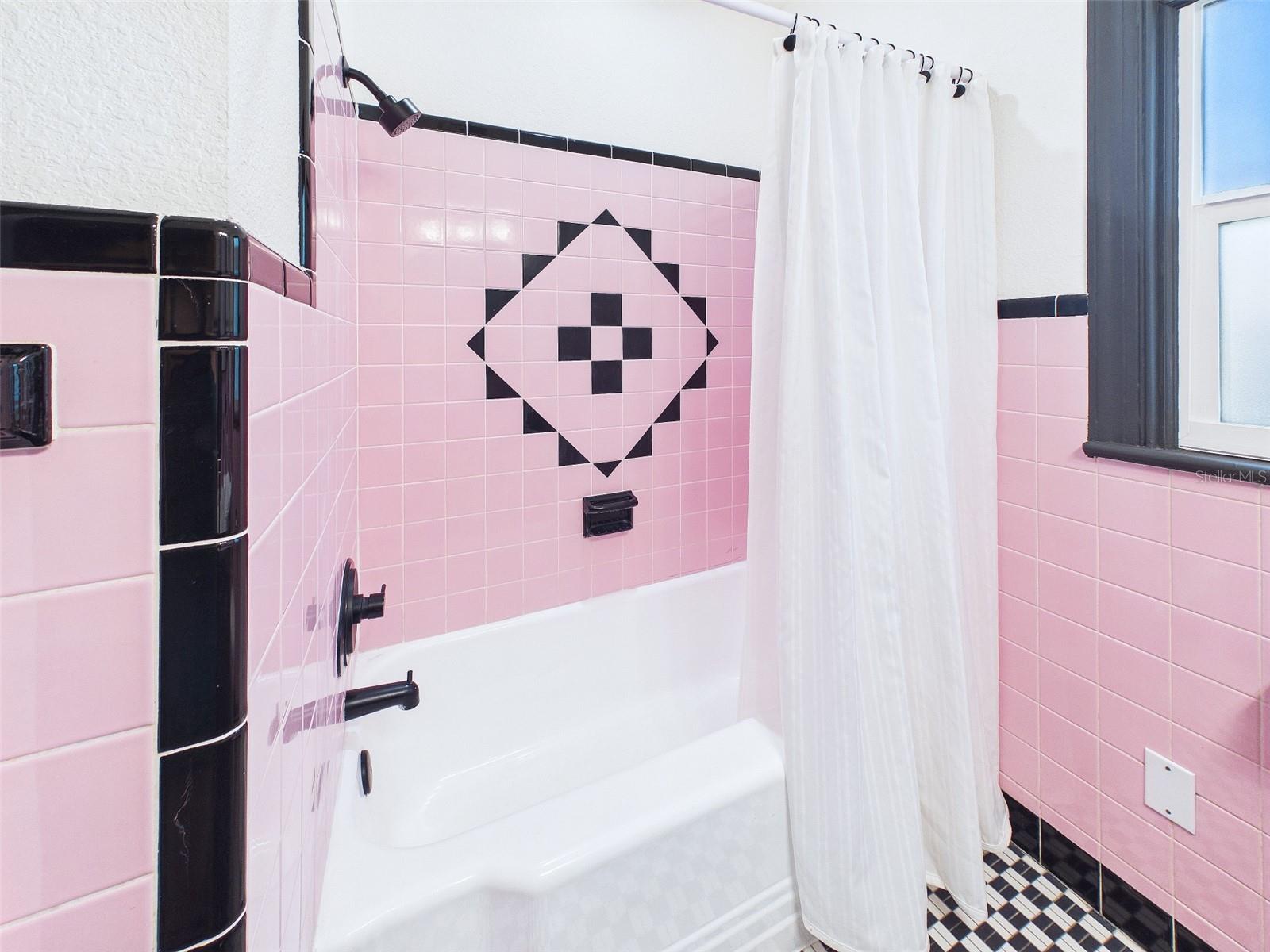 MANOR HEIGHTS - Residential