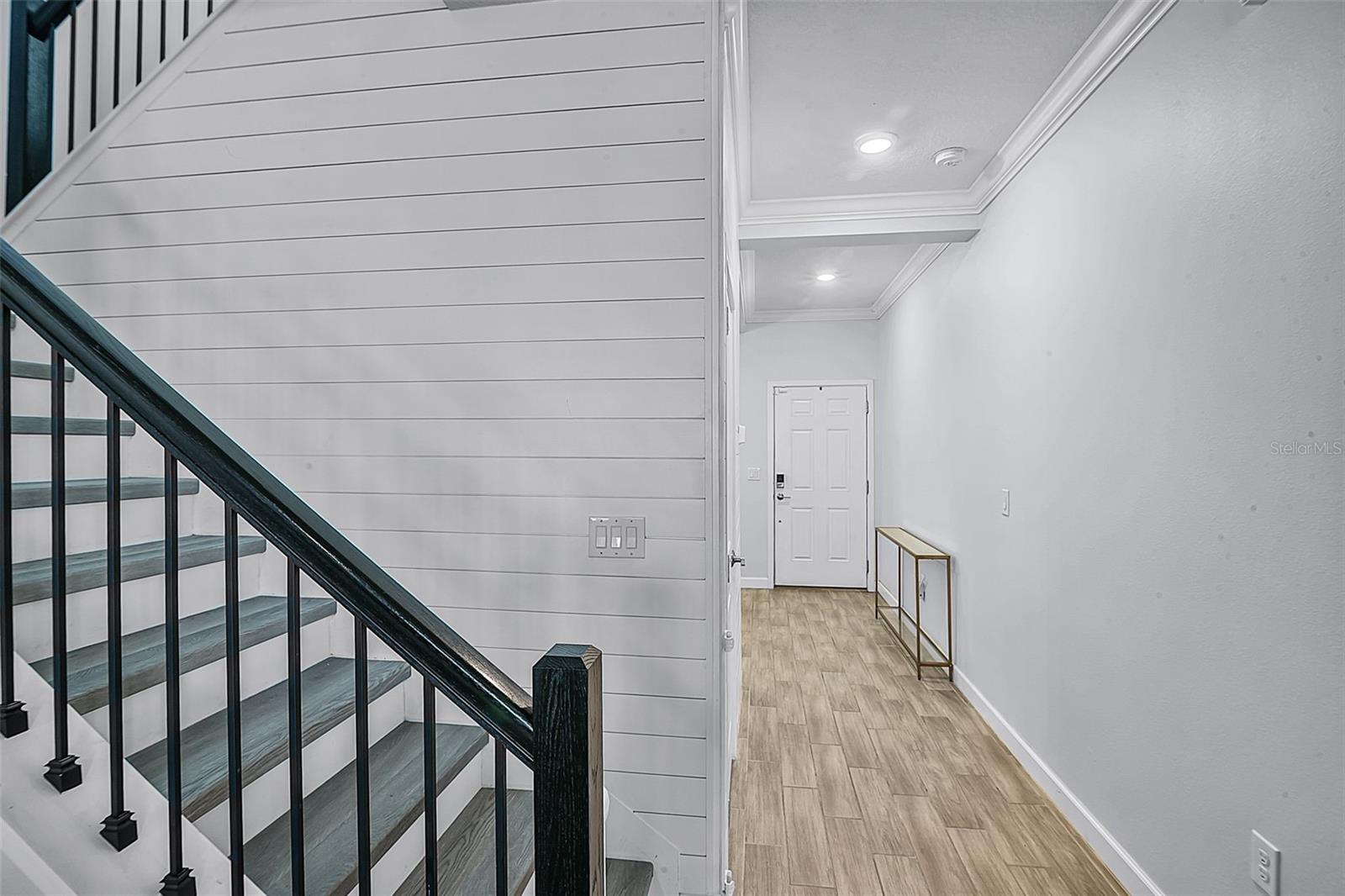 1123 DORA PARC LANE