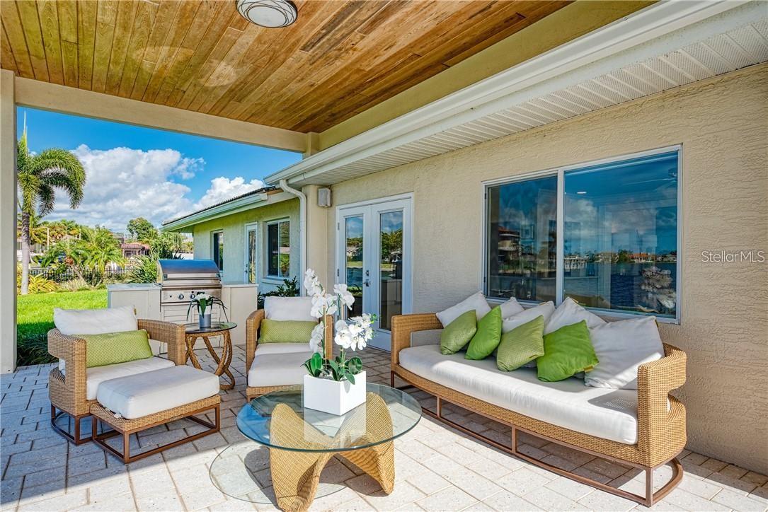 SOUTHPOINTE SHORES - Residential