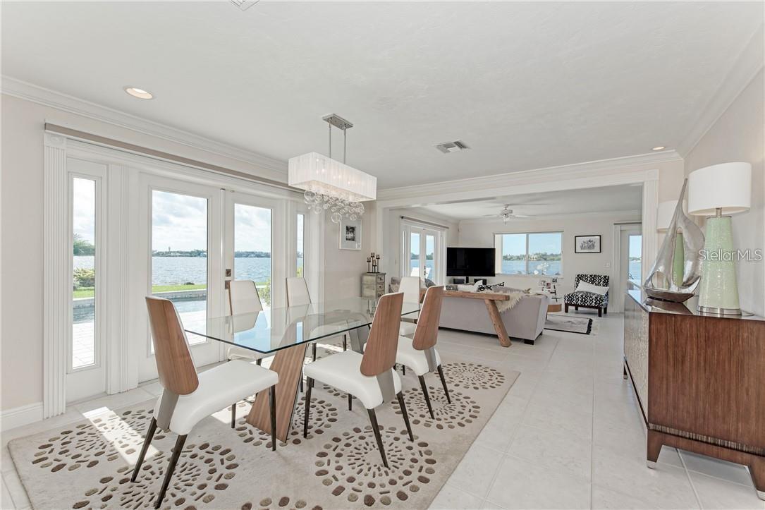 SOUTHPOINTE SHORES - Residential