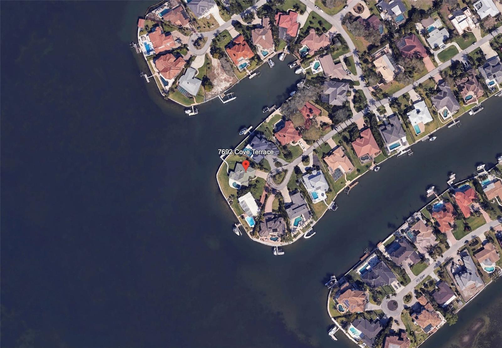 SOUTHPOINTE SHORES - Residential