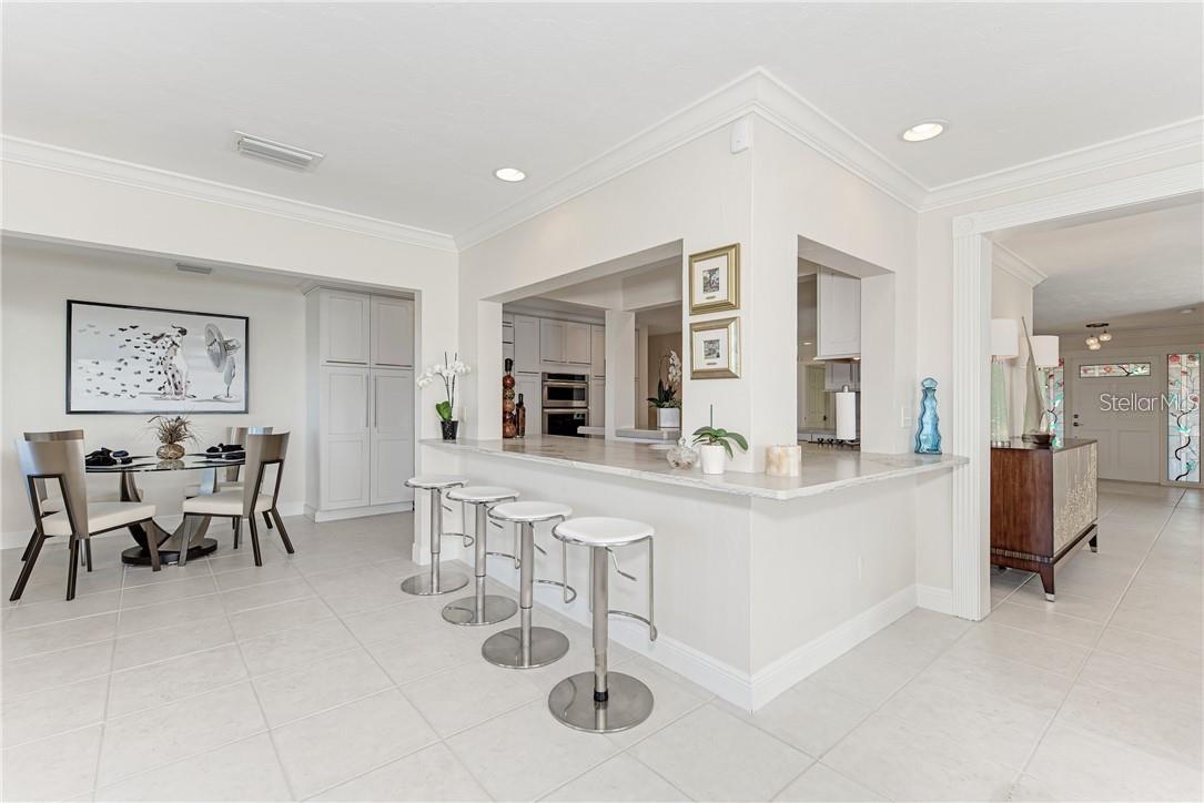 SOUTHPOINTE SHORES - Residential