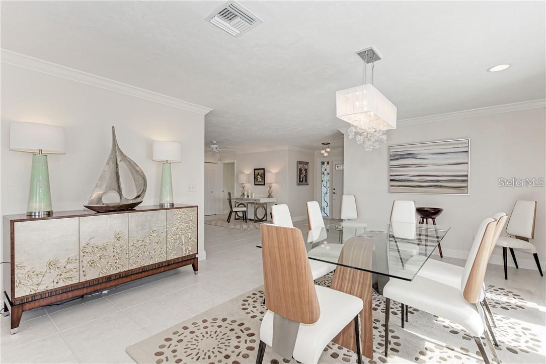 SOUTHPOINTE SHORES - Residential