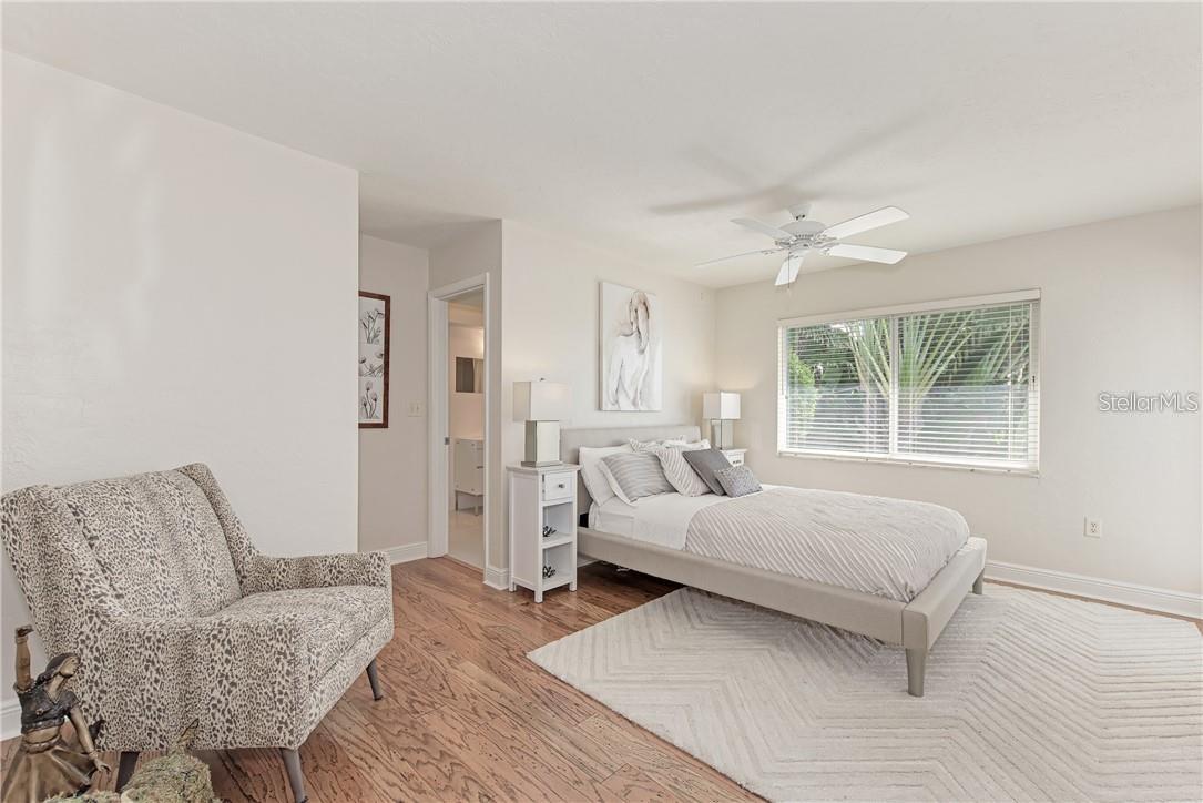 SOUTHPOINTE SHORES - Residential