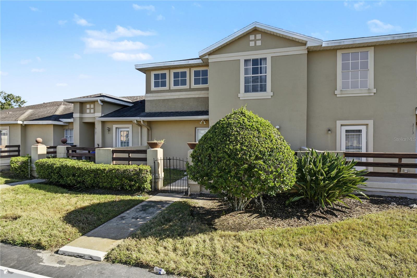 3117 SANDY SHORE LN