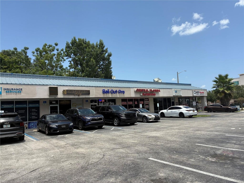Photo of 2911 39th Street #200, Orlando, FL 32839 (MLS # O6426044)