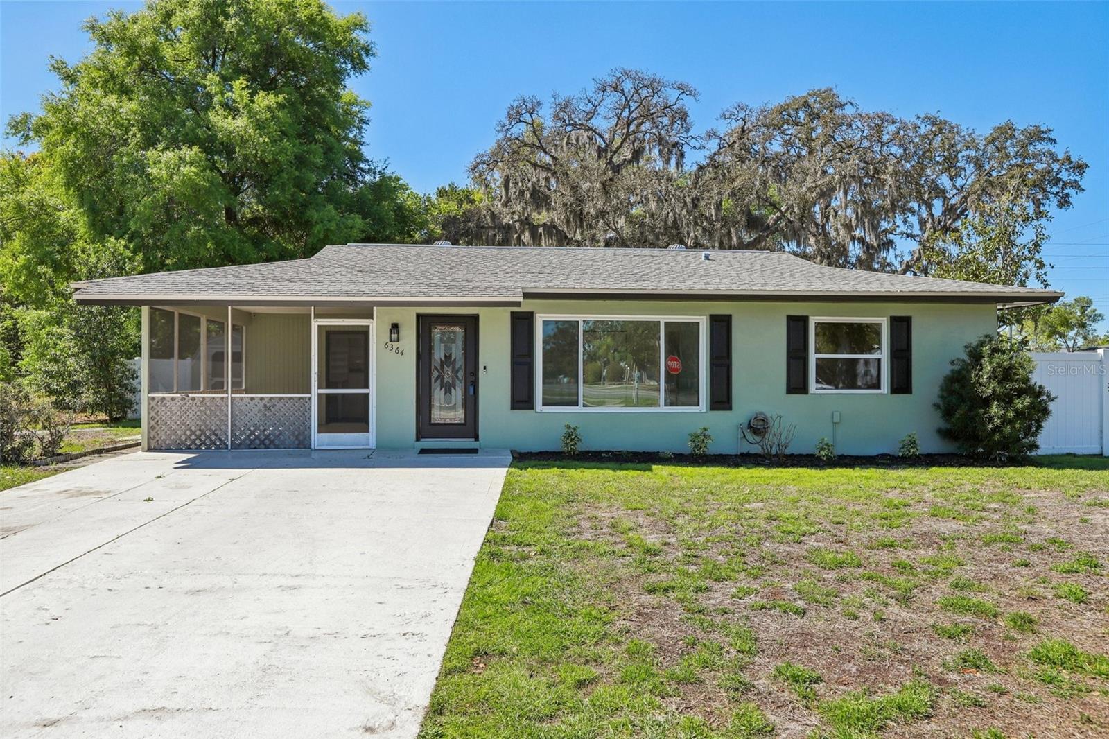 SPRING HILL - Residential