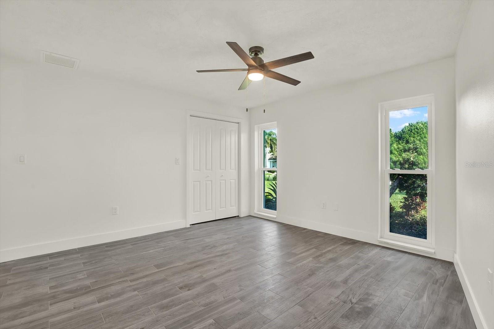 VENETIAN ISLES - Residential