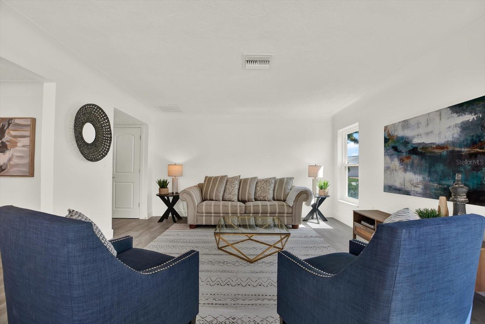 VENETIAN ISLES - Residential