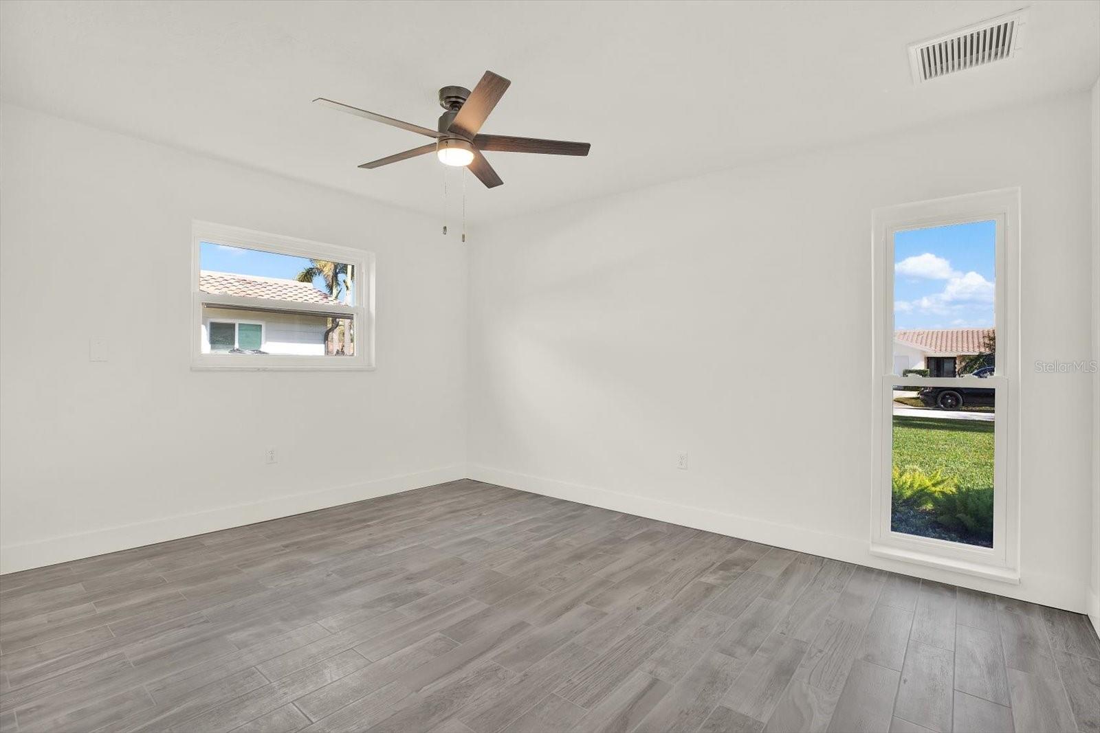 VENETIAN ISLES - Residential