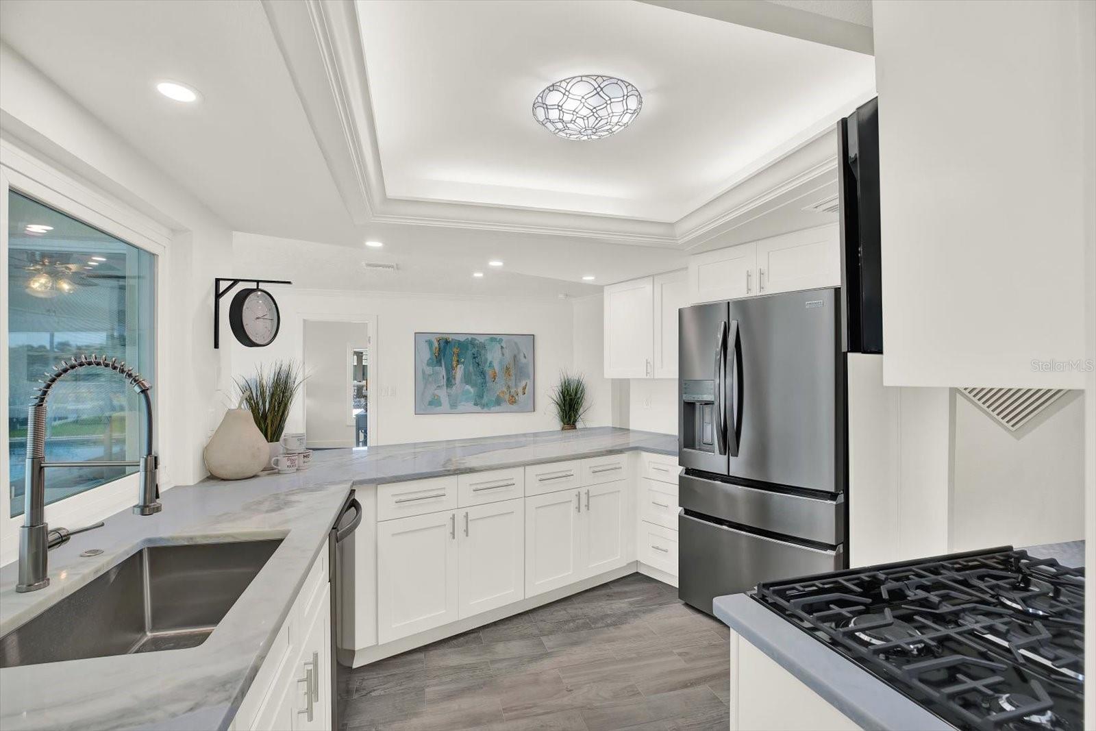 VENETIAN ISLES - Residential