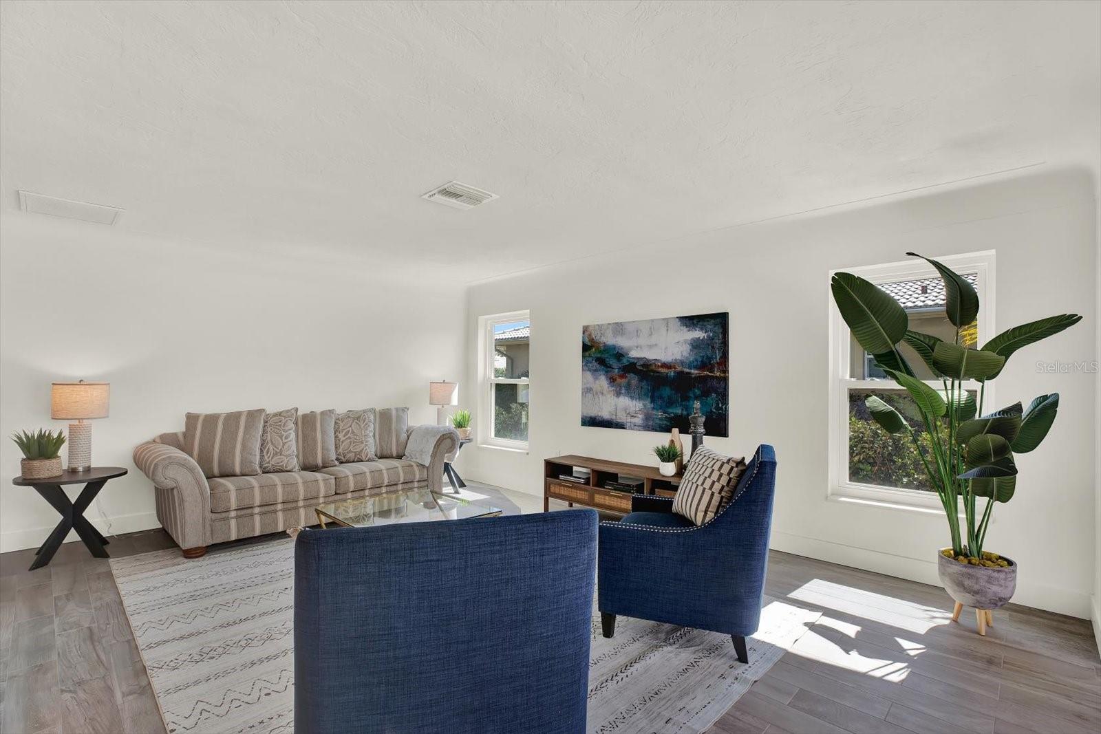 VENETIAN ISLES - Residential